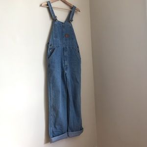 perfect vintage walls light wash blue overalls